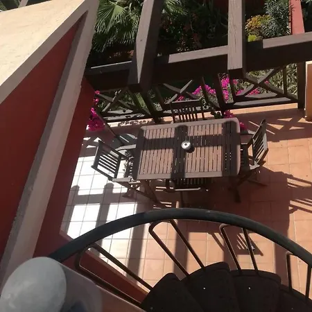 Sunset In Paradise Apartment